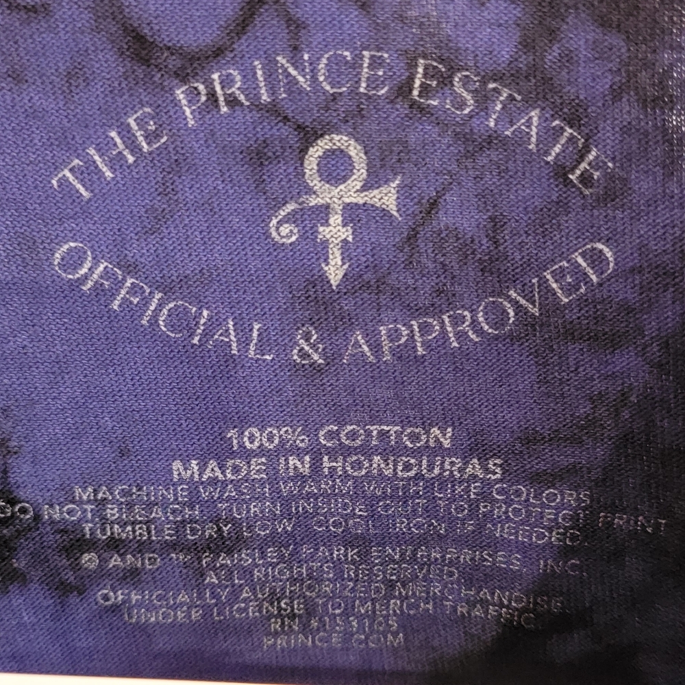 PURPLE RAIN The Prince estate official and approved Tee - Picture 5 of 7